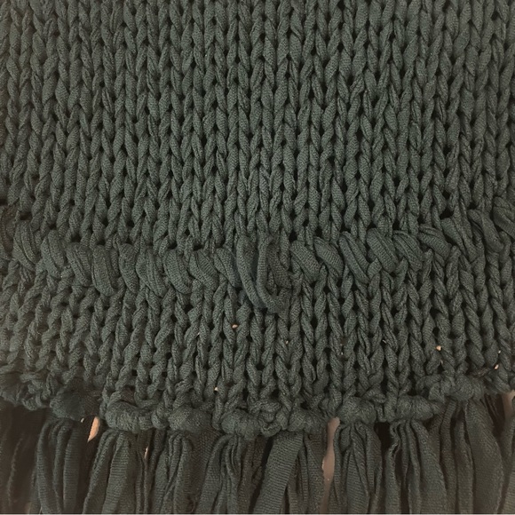 Free People Crochet Fringe Emerald Green Crop Sweater XS - Picture 9 of 15